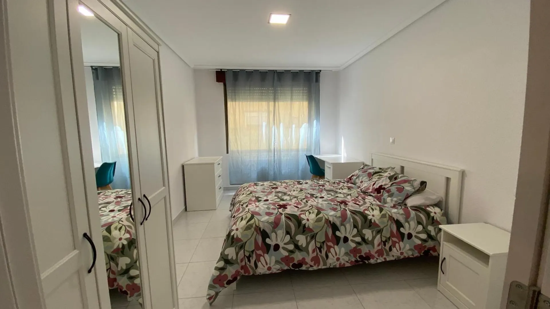 Apartamento 10 Pax Santander 0*,